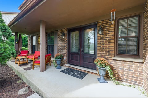 Tiny photo for 1222 Biscayne Drive, Elk Grove Village, IL 60007 (MLS # 12785387)