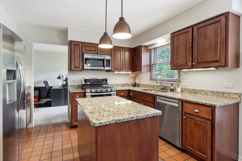 Tiny photo for 1222 Biscayne Drive, Elk Grove Village, IL 60007 (MLS # 12785387)