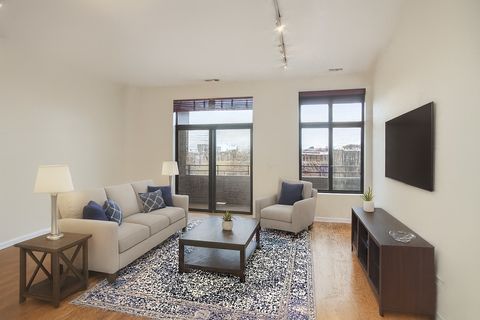 Tiny photo for 4420 N Clark Street #301, Chicago, IL 60640 (MLS # 12531977)