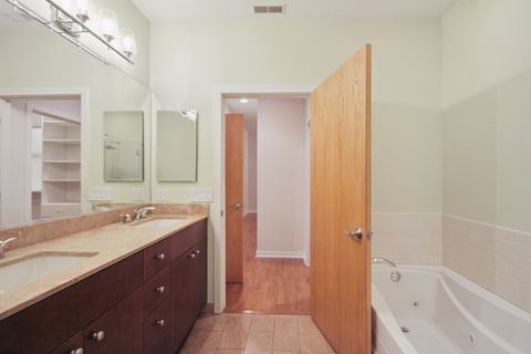 Tiny photo for 4420 N Clark Street #301, Chicago, IL 60640 (MLS # 12531977)