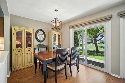 Tiny photo for 1412 Shore Court #C1, Wheeling, IL 60090 (MLS # 12461413)