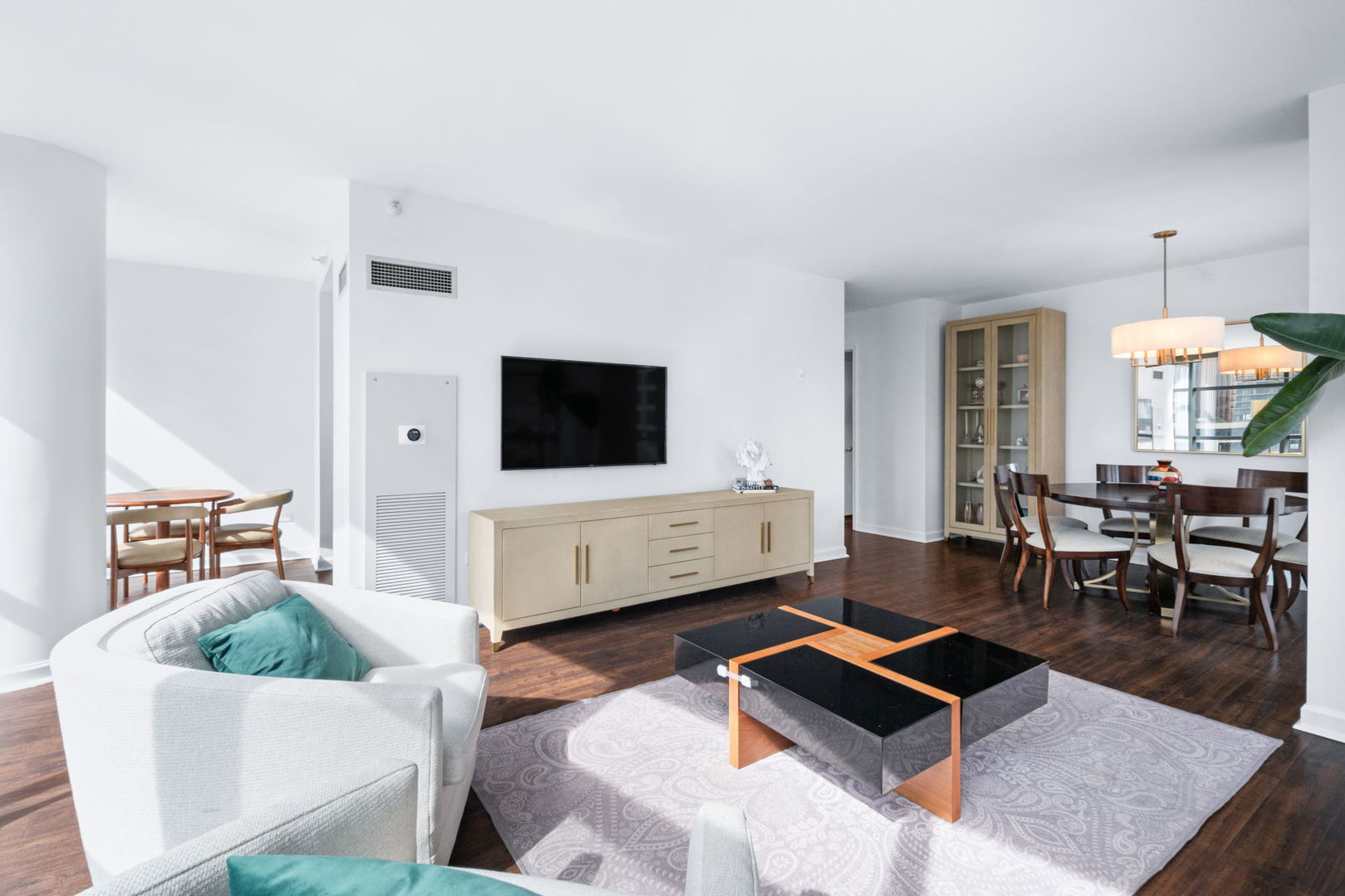 201 N Westshore Drive 801