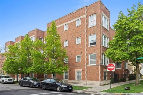 6750 N GREENVIEW Avenue G Chicago IL 60626