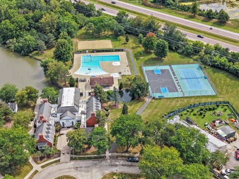 Tiny photo for 1961 Governors Lane, Hoffman Estates, IL 60169 (MLS # 12756624)