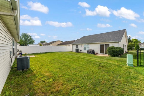 Tiny photo for 703 Bardeen Lane, Champaign, IL 61822 (MLS # 12693019)