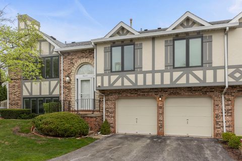 Photo of 9371 Windsor Parkway #160, Tinley Park, IL 60487 (MLS # 12633969)