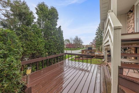 Tiny photo for 9371 Windsor Parkway #160, Tinley Park, IL 60487 (MLS # 12633969)