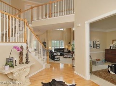 Tiny photo for 2 TWIN EAGLES Court, Hawthorn Woods, IL 60047 (MLS # 12468481)