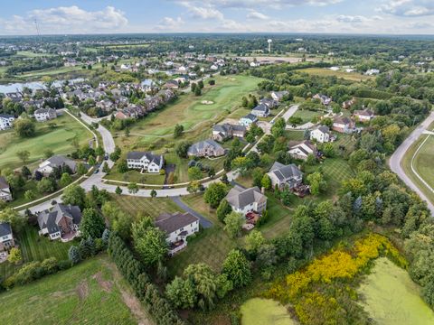 Tiny photo for 2 TWIN EAGLES Court, Hawthorn Woods, IL 60047 (MLS # 12468481)