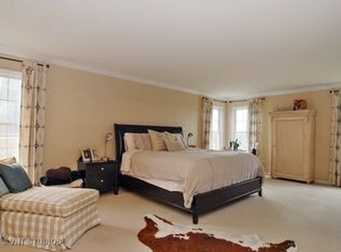 Tiny photo for 2 TWIN EAGLES Court, Hawthorn Woods, IL 60047 (MLS # 12468481)