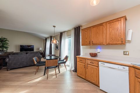Tiny photo for Waukegan, IL 60087 (MLS # 12615033)