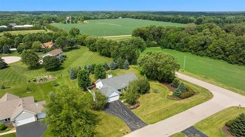 Single Family Residence in Rockford IL 220 Glen Abbey Drive.jpg