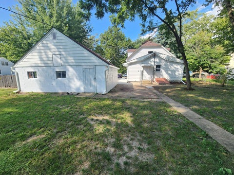 Tiny photo for 211 N Hickory Street, Wenona, IL 61377 (MLS # 12760046)