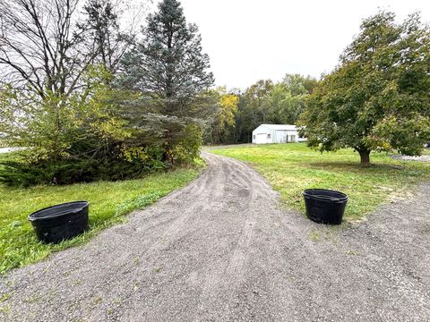 Tiny photo for 37150 S Macks Road, Custer Park, IL 60481 (MLS # 12528752)