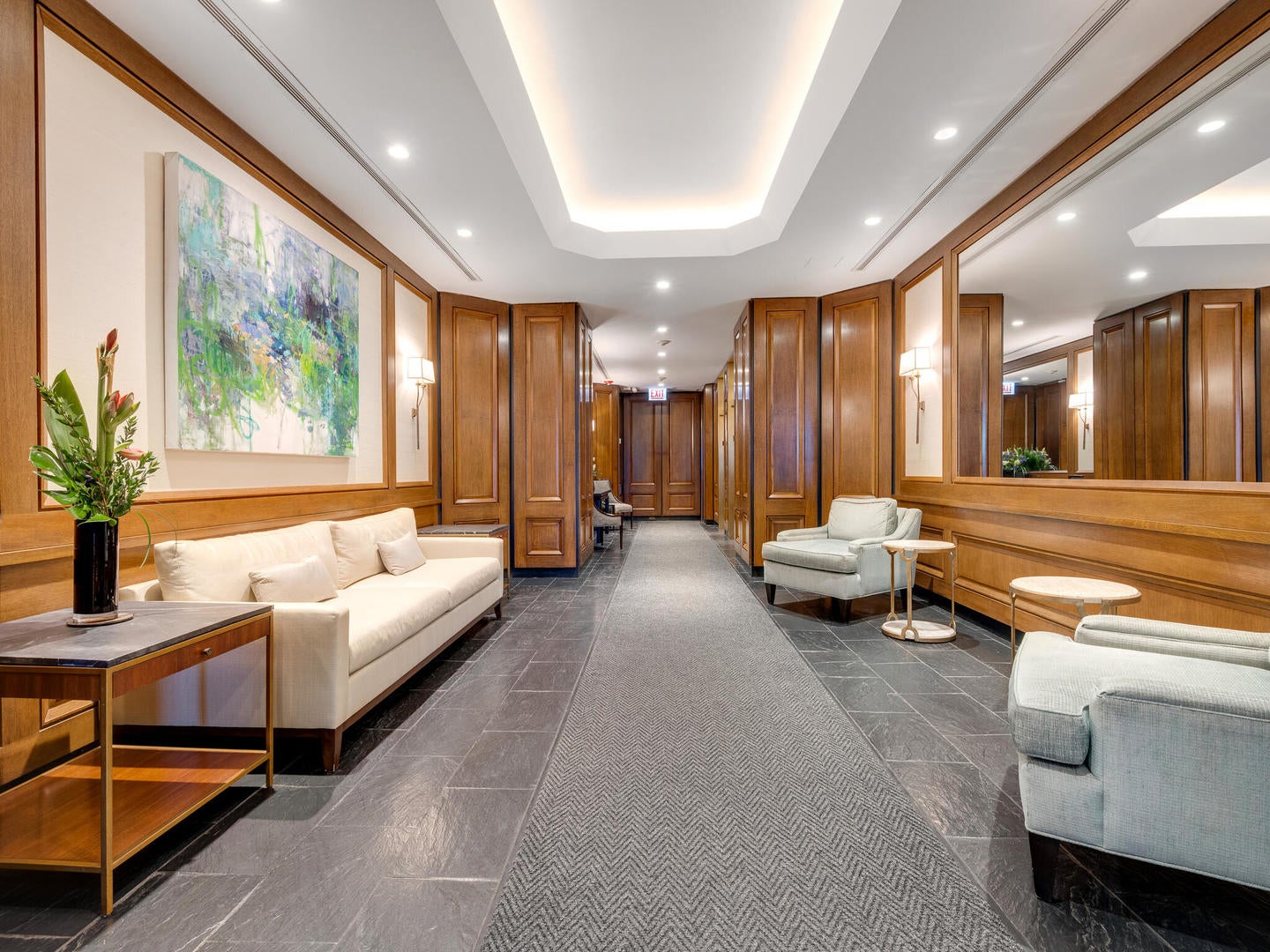 990 N Lake Shore Drive 15D