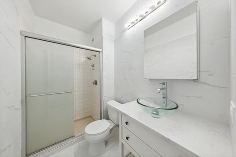 Tiny photo for 990 N Lake Shore Drive #15D, Chicago, IL 60611 (MLS # 12731375)