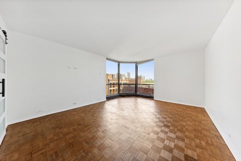 Tiny photo for 990 N Lake Shore Drive #15D, Chicago, IL 60611 (MLS # 12731375)