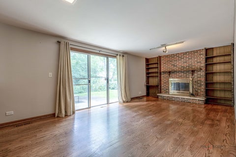Tiny photo for 928 Rohlwing Road, Palatine, IL 60074 (MLS # 12769531)