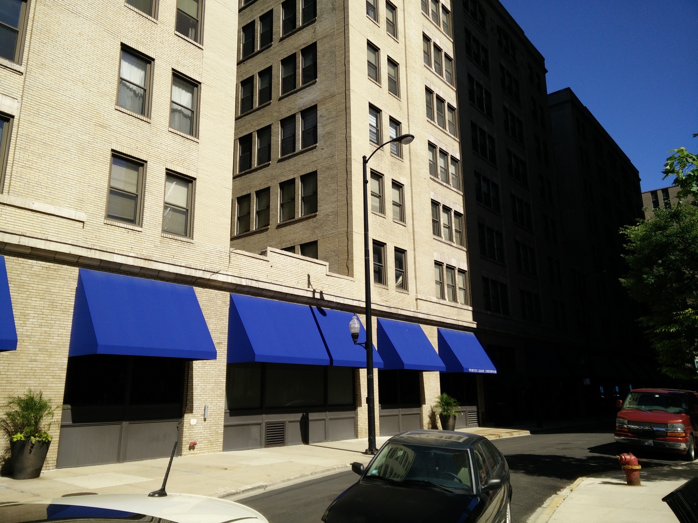 640 S Federal Street 403