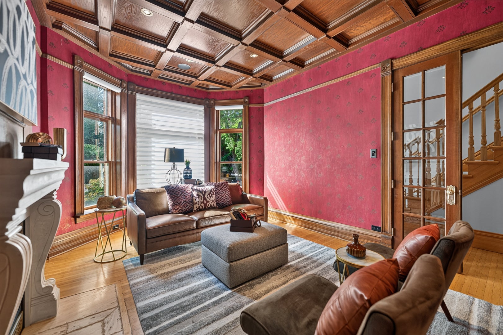 634 W Briar Place