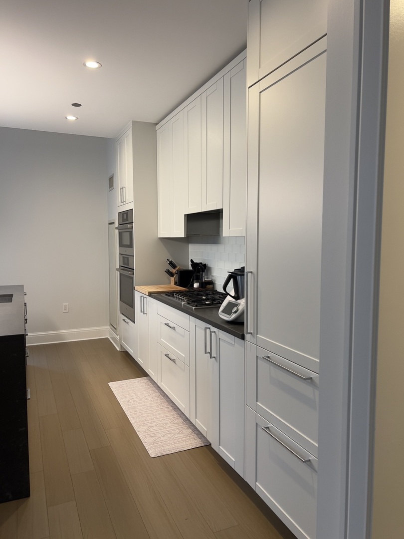 514 N Peshtigo Court 2001