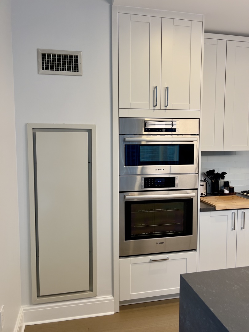 514 N Peshtigo Court 2001