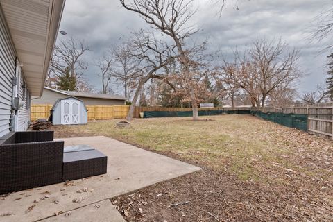 Tiny photo for 1105 Somerset Mall, McHenry, IL 60050 (MLS # 12575891)