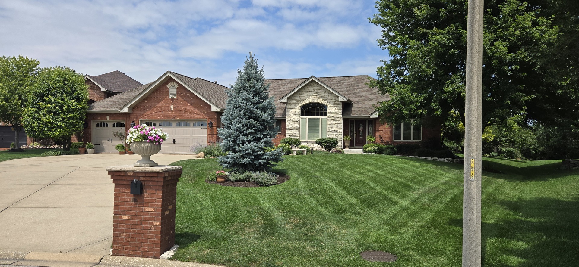 17001 Cheyenne Court