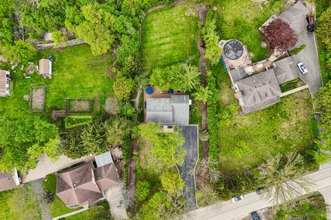 Tiny photo for 14942 W Rockland Road, Libertyville, IL 60048 (MLS # 12623352)