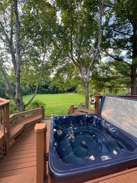 Tiny photo for 14942 W Rockland Road, Libertyville, IL 60048 (MLS # 12623352)
