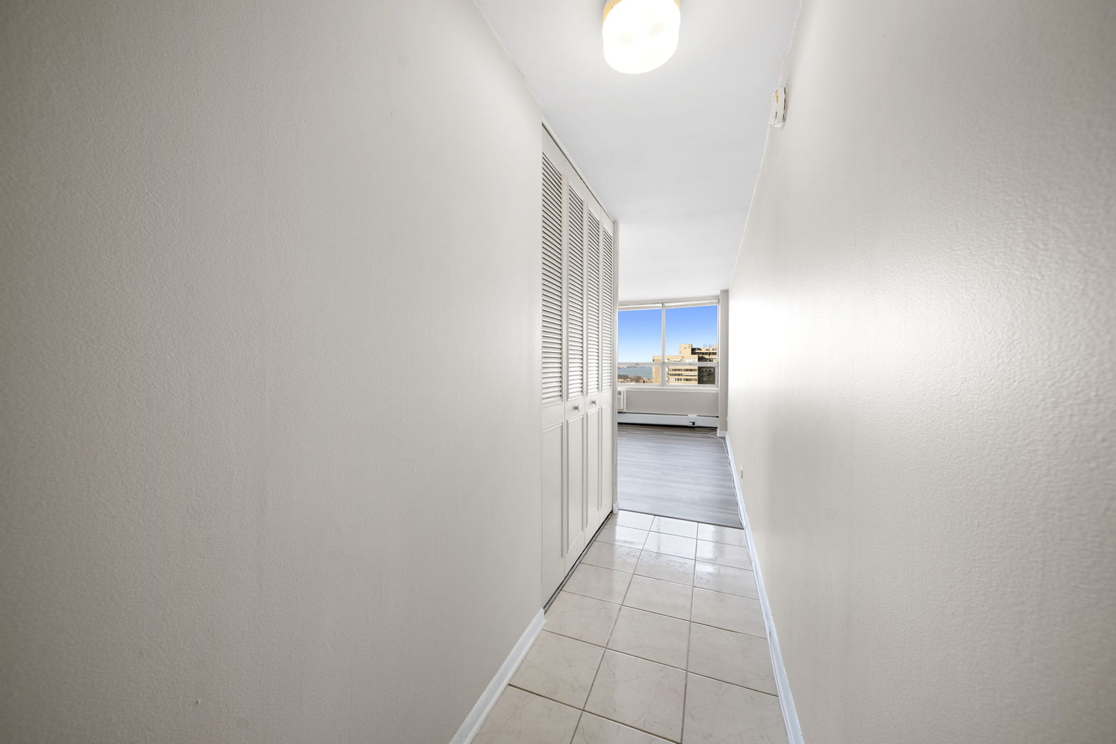 6171 N Sheridan Road 2407