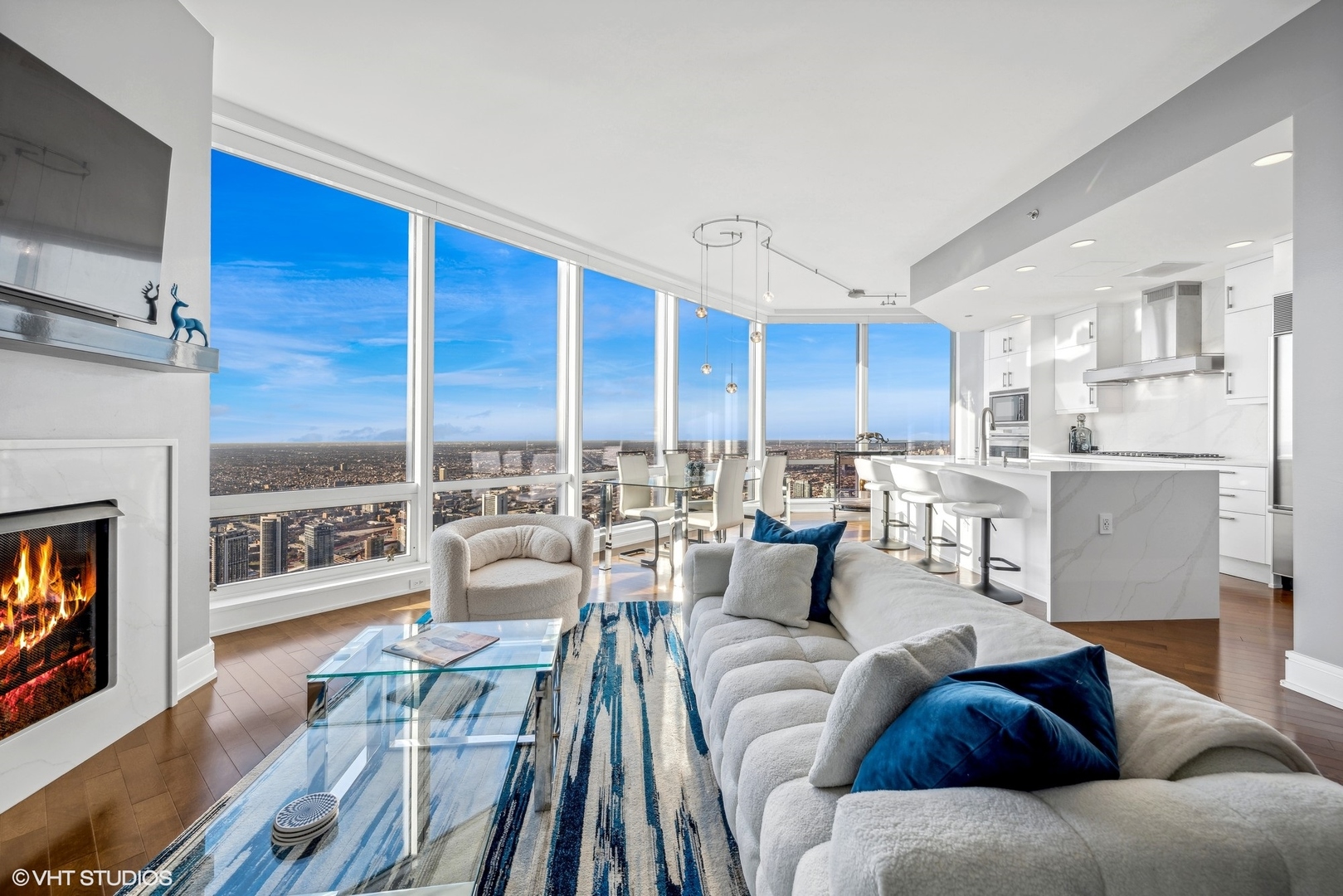 401 N Wabash Avenue 70D