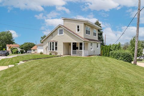Tiny photo for 521 Mccarthy Road, Lemont, IL 60439 (MLS # 12685724)
