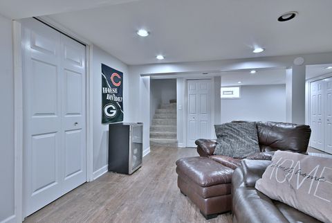 Tiny photo for 593 S Edgewood Avenue, Elmhurst, IL 60126 (MLS # 12498967)