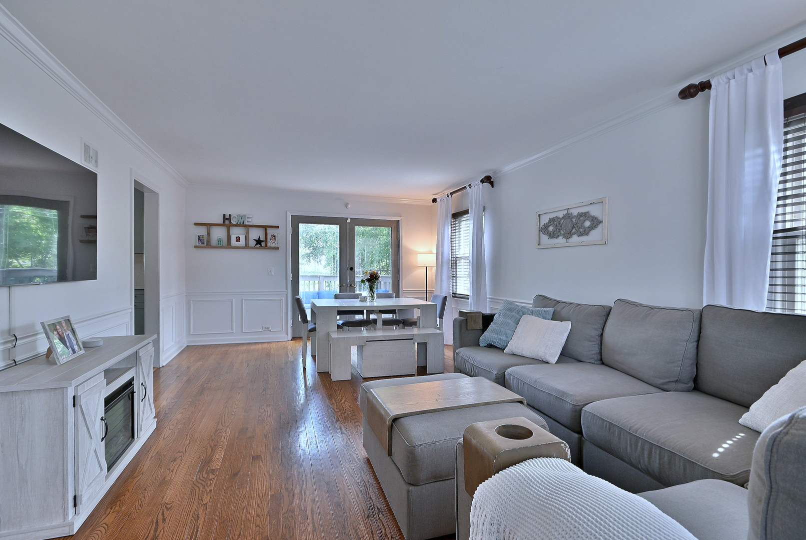 593 S Edgewood Avenue