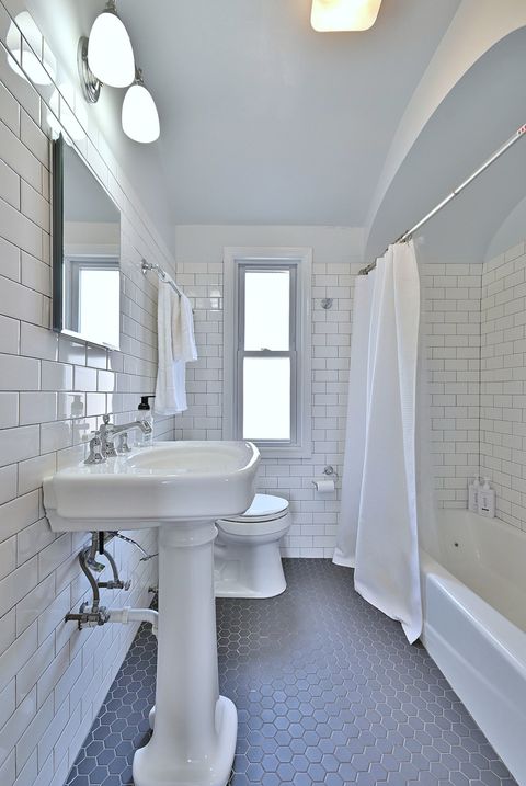 Tiny photo for 593 S Edgewood Avenue, Elmhurst, IL 60126 (MLS # 12498967)