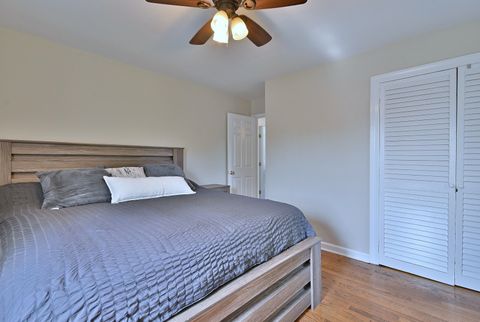 Tiny photo for 593 S Edgewood Avenue, Elmhurst, IL 60126 (MLS # 12498967)