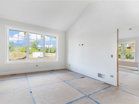 Tiny photo for 1236 PRAIRIE Lane #5-B, Lemont, IL 60439 (MLS # 12494275)