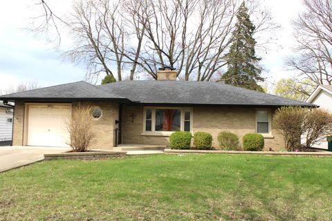 Photo of 1717 W Acres Road, Joliet, IL 60435 (MLS # 12614780)