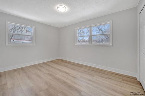 Tiny photo for 709 N Kramer Avenue, Lombard, IL 60148 (MLS # 12552969)