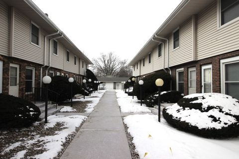 Tiny photo for 105 S Towanda Avenue #19, Normal, IL 61761 (MLS # 12558949)