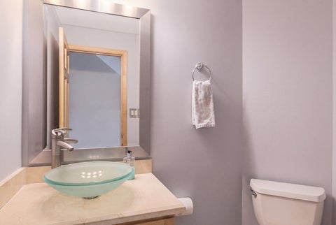 Tiny photo for 120 Boardwalk Place #120, Park Ridge, IL 60068 (MLS # 12683547)