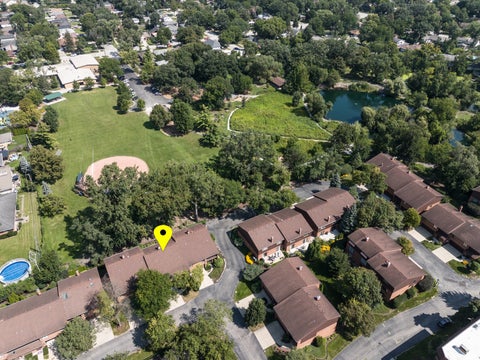 Tiny photo for 120 Boardwalk Place #120, Park Ridge, IL 60068 (MLS # 12683547)