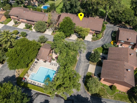 Tiny photo for 120 Boardwalk Place #120, Park Ridge, IL 60068 (MLS # 12683547)