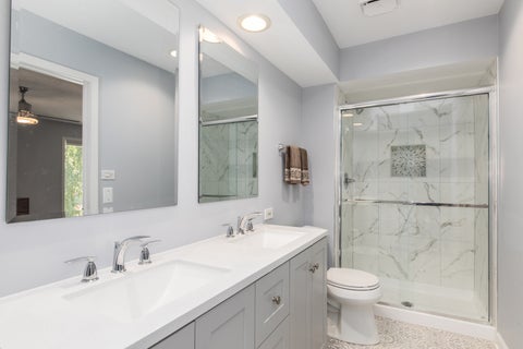 Tiny photo for 120 Boardwalk Place #120, Park Ridge, IL 60068 (MLS # 12683547)