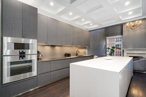 Tiny photo for 1938 N Hudson Avenue, Chicago, IL 60614 (MLS # 12558221)