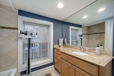 Tiny photo for 1938 N Hudson Avenue, Chicago, IL 60614 (MLS # 12558221)