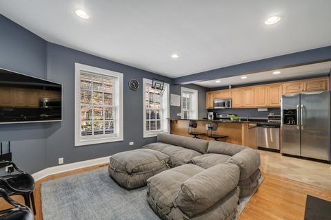 Tiny photo for 1938 N Hudson Avenue, Chicago, IL 60614 (MLS # 12558221)
