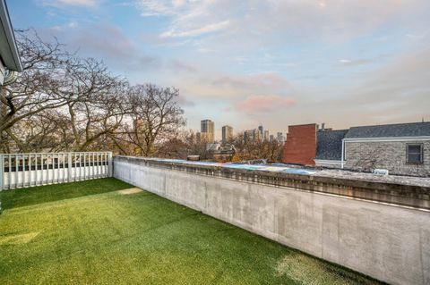 Tiny photo for 1938 N Hudson Avenue, Chicago, IL 60614 (MLS # 12558221)