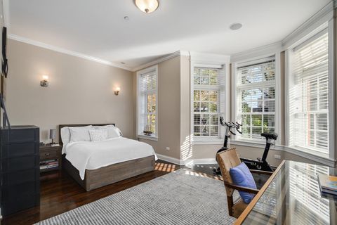 Tiny photo for 1938 N Hudson Avenue, Chicago, IL 60614 (MLS # 12558221)